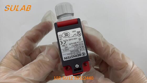 Bernstein-grensschakelaar 188-SU1Z ID-NR. 59322440 met IP54-bescherming en 30 miljoen cycli voor liftveiligheid