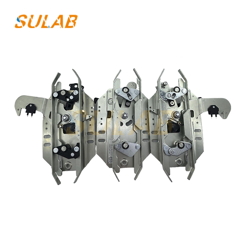 High Quality Fermator Door Lock CSK-AA81CD200-2 with One Year Warranty for Elevator Door Vane